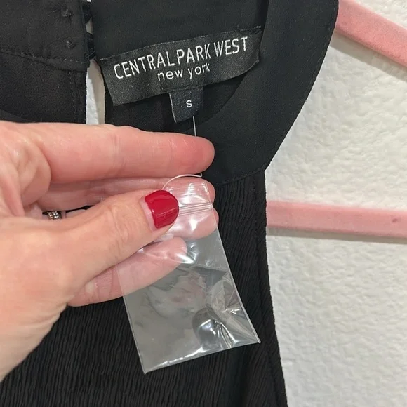 CENTRAL PARK WEST Central Park West Jane Halter Top - Black, NWT - Picture 4 of 6